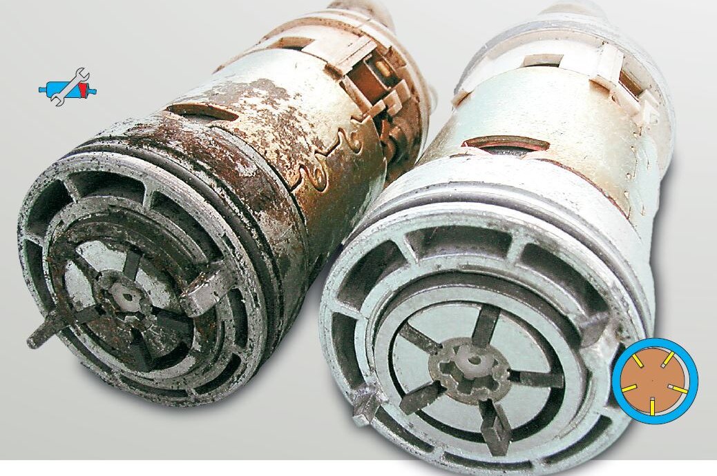 Water damage to a vane-type pump On the right for the purpose of comparison is a fuel pump with comparable mileage, which has not been exposed to water. | Pierburg | Motorservice