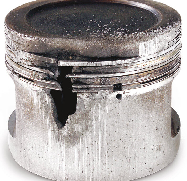 Enlèvement de matière par fusion de la tête et de la jupe de piston (moteurs à essence)| Kolbenschmidt | Motorservice