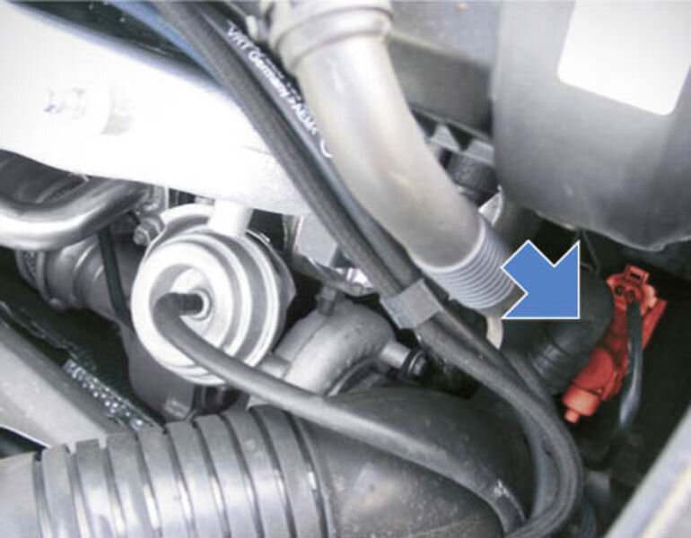 Druckrohr am Turbolader - Elektrische Ventile von Pierburg | Pierburg | Motorservice